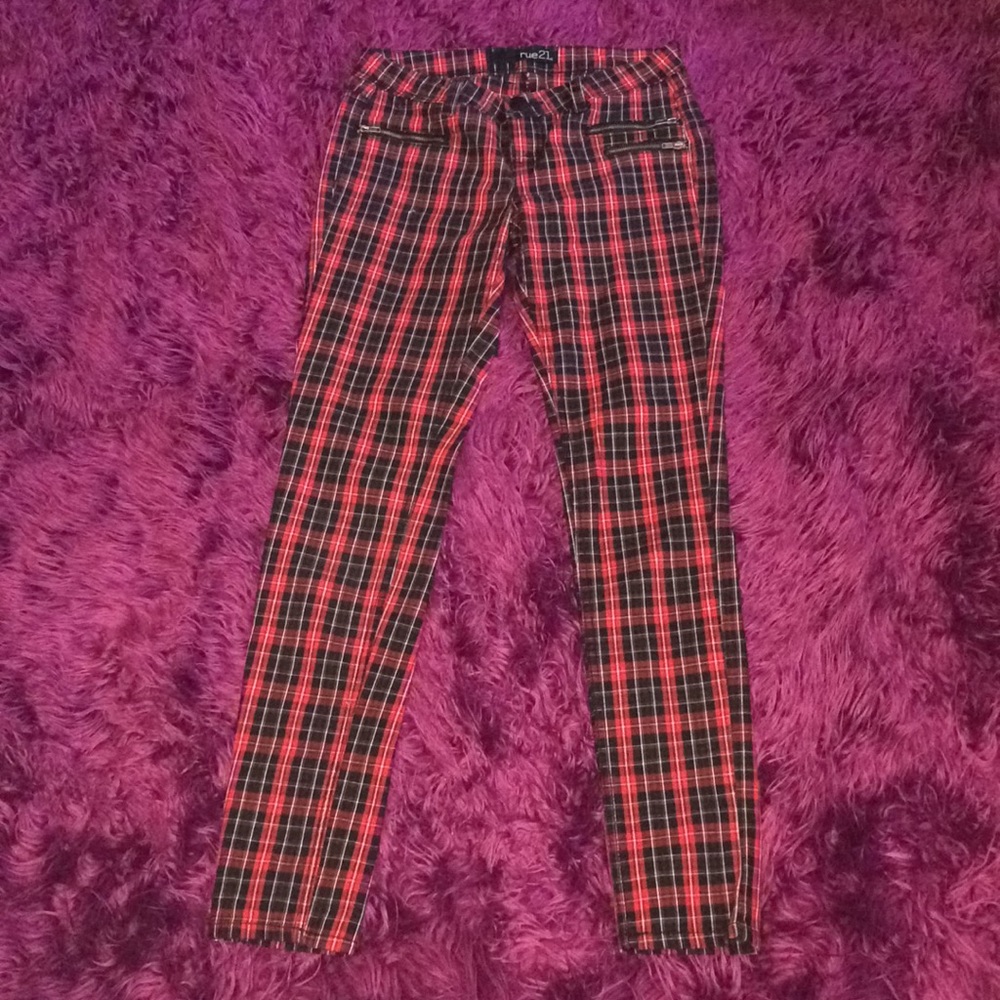 Plaid Red and Black Zipper Jeans